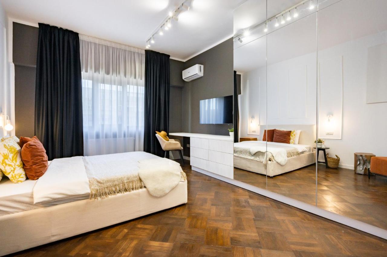 Elegant Two Bedrooms Apartment Bukares Bagian luar foto