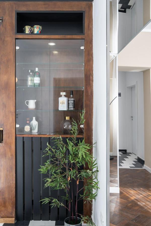 Elegant Two Bedrooms Apartment Bukares Bagian luar foto